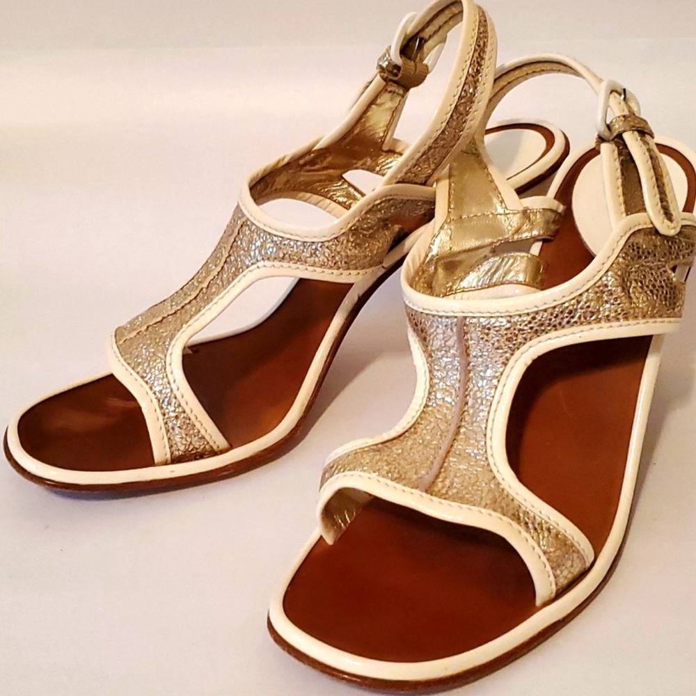 Belle by Sigerson Morrison sandal, size 11, but fits more like size 10